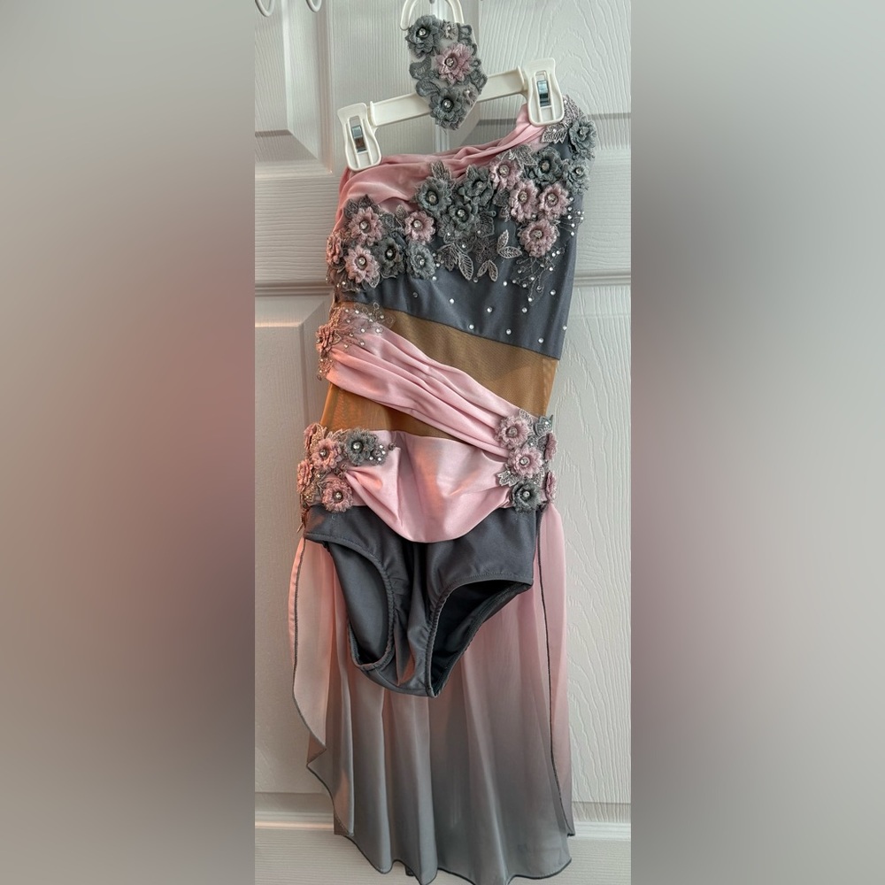 Elegant Pink and Gray Floral Embellished Dance Costume